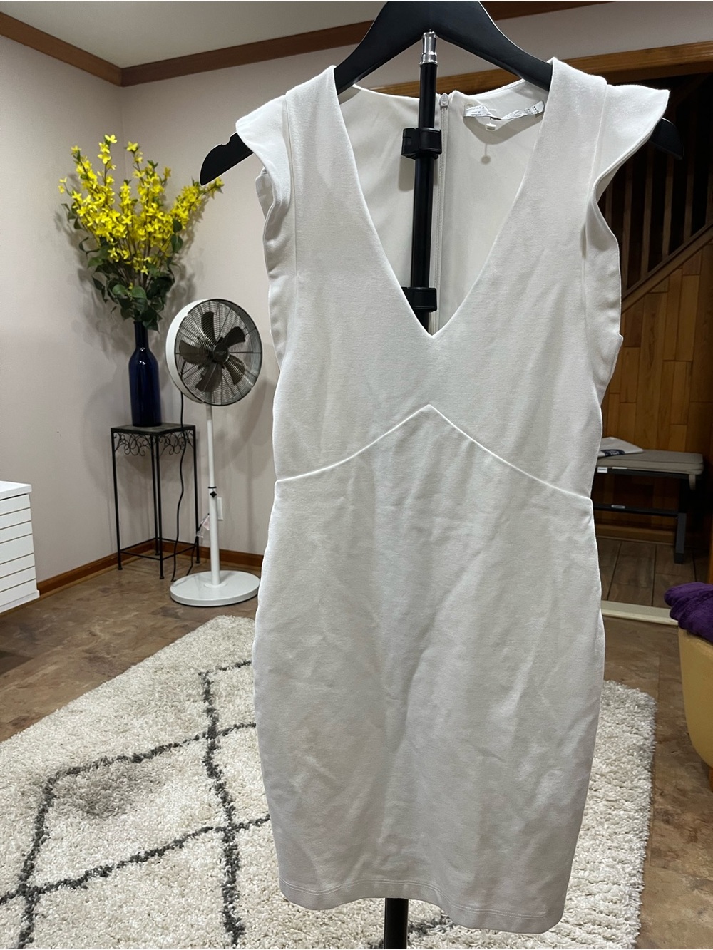 Zara White V-Neck Dress